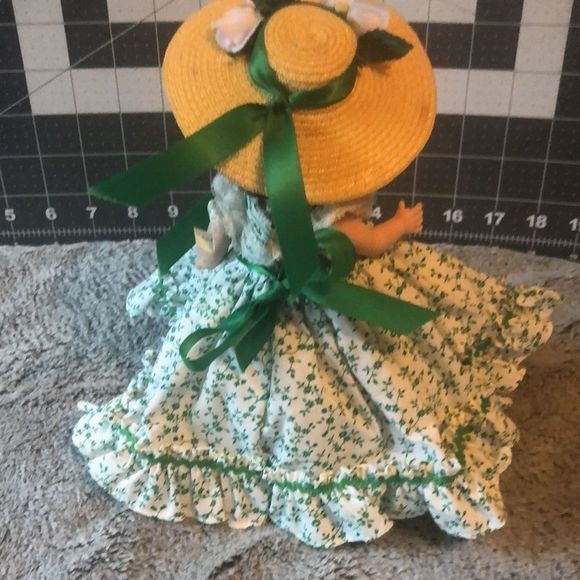 GONE WITH THE WIND- SCARLETT -MADAME ALEXANDER  1980’s #426 Miniature Showcase - Picture 6 of 11